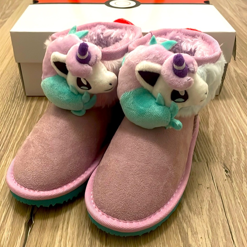 Brand New Pokemon Galar Ponyta Winter Boots for Kids Size 19CM